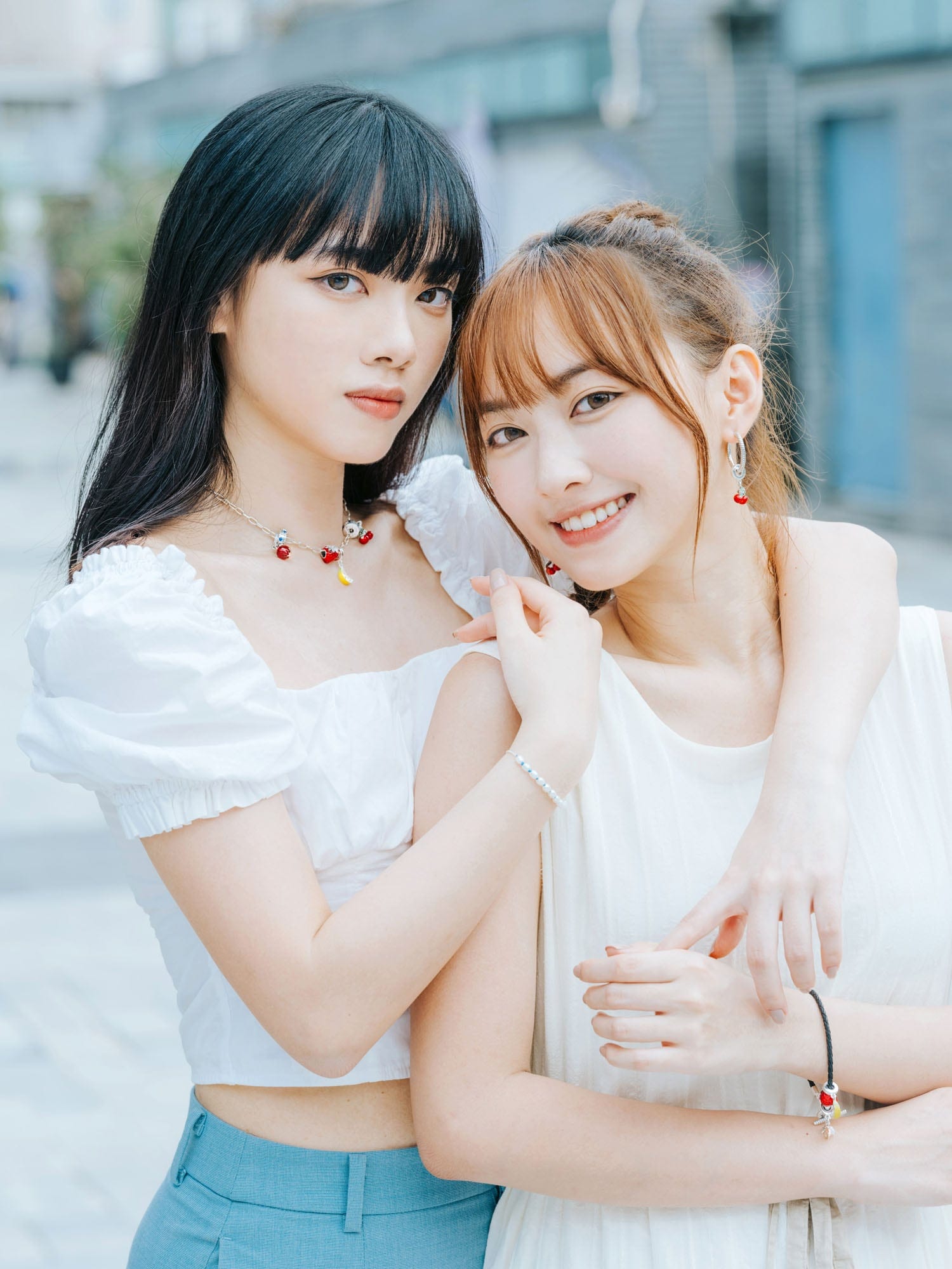 Pandora social media campaign portrait of two women wearing jewellery